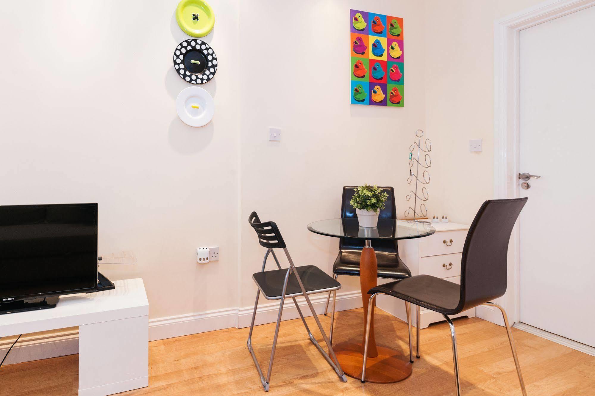Kings Cross Apartment Londra Exterior foto