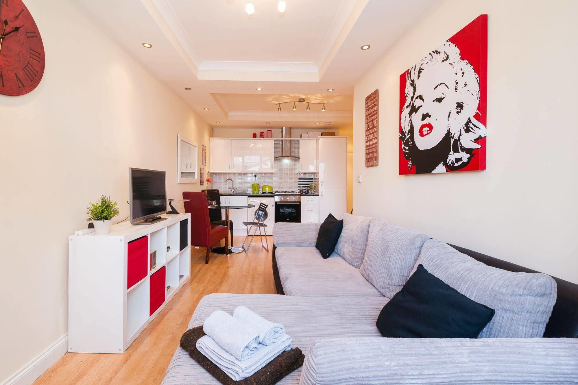Kings Cross Apartment Londra Exterior foto