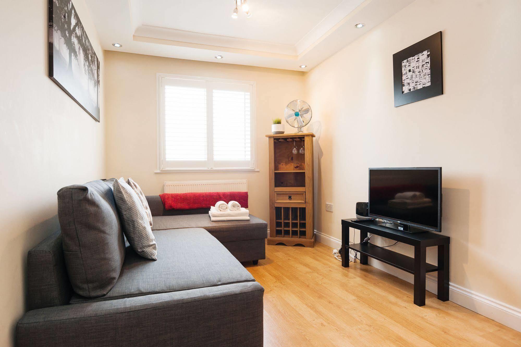 Kings Cross Apartment Londra Exterior foto